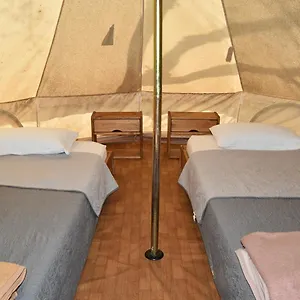 camping-oliana.catalonia-hotels.com/